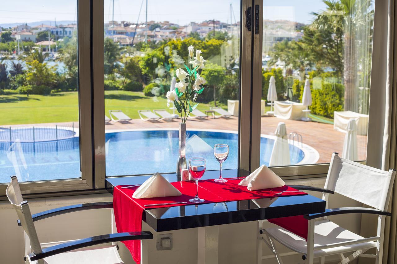 Sisus Hotel Чешме Екстер'єр фото